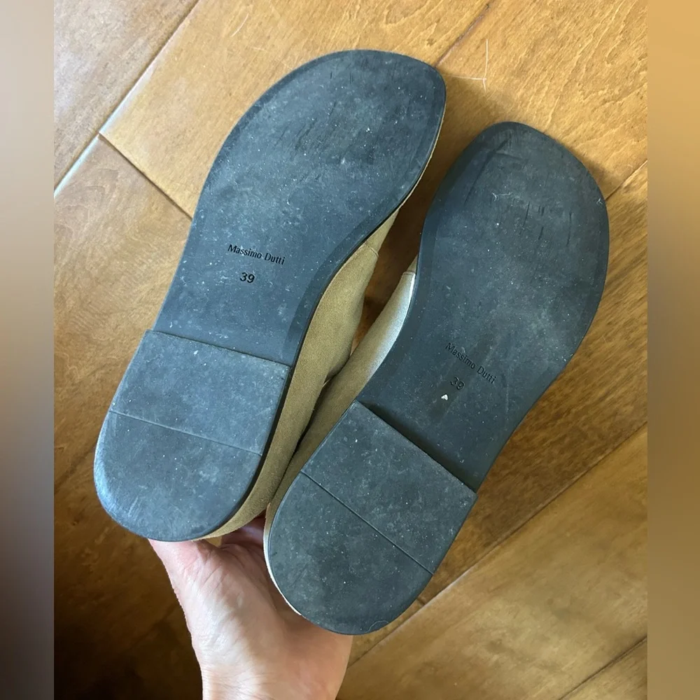 Massimo Dutti premium leather flats - Picture 6 of 11